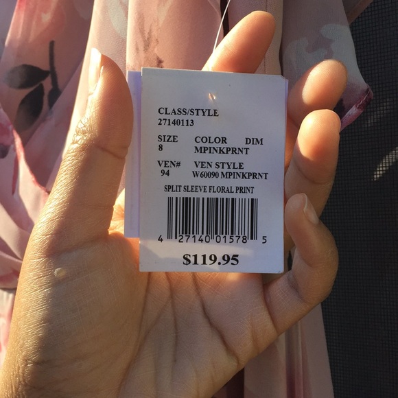 David’s Bridal Dreamy Pink Maxi Dress 🌸💐🌷🌺🌸 - Picture 5 of 16